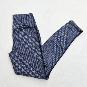 Aerie Chill Play Move Gray High Waisted 7/8 Leggings